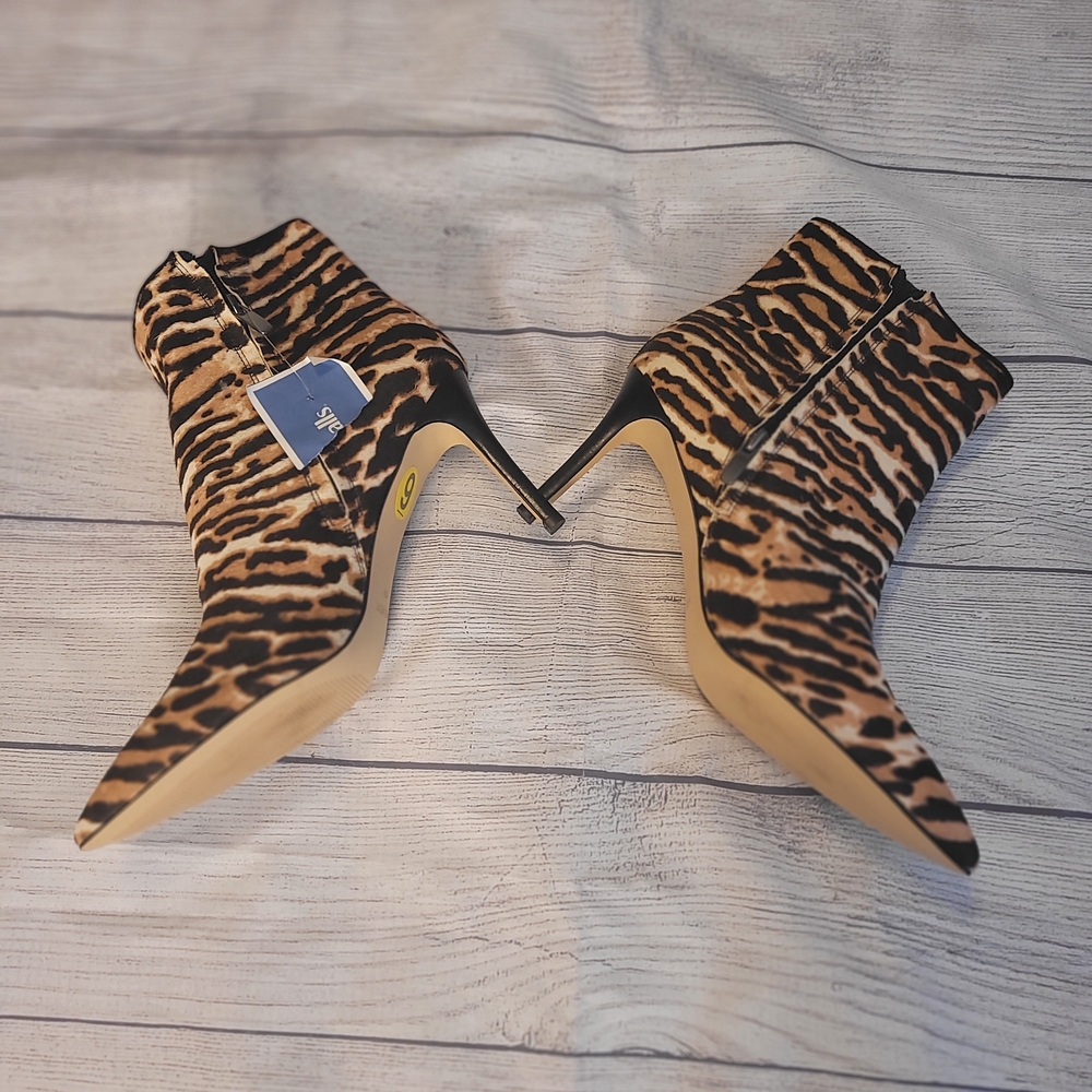 Stylish Animal Print Ankle Boots
